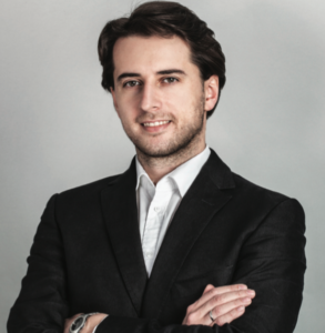 Tomasz Kwiatkiewicz firma Yes
